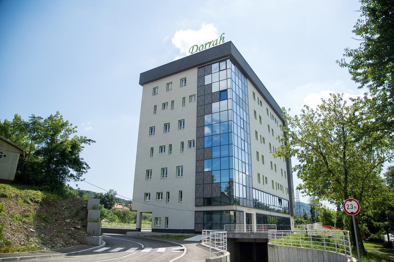 University Hotel Dorrah Тузла Экстерьер фото